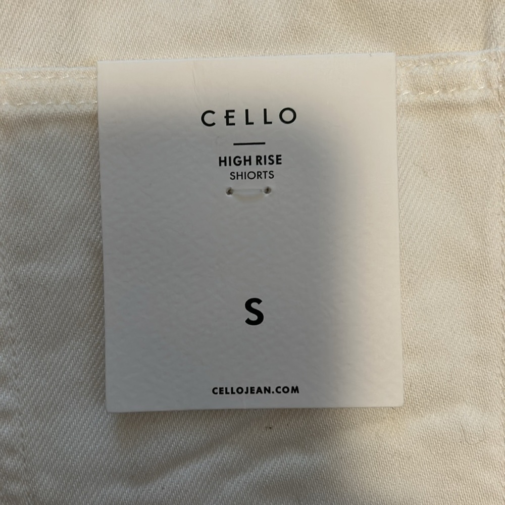 Cello High Rise Shorts - Picture 4 of 4